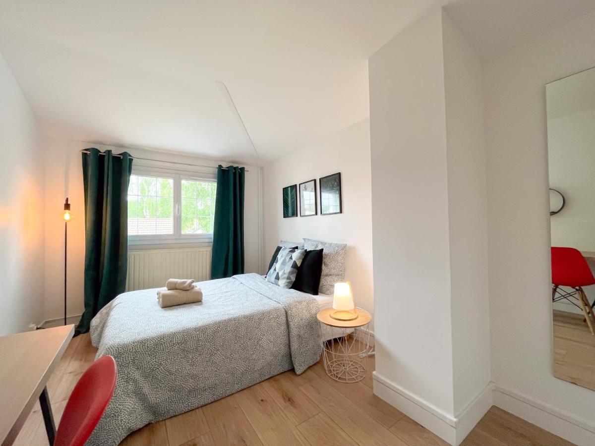 Maison Ideale Pour Visiter Paris Versailles - Chambres Privees Paris-Saclay Bures-sur-Yvette Extérieur photo